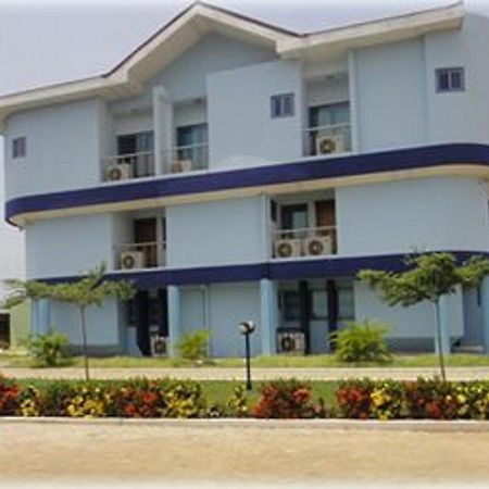 Brookvale Hotel Weija Kültér fotó