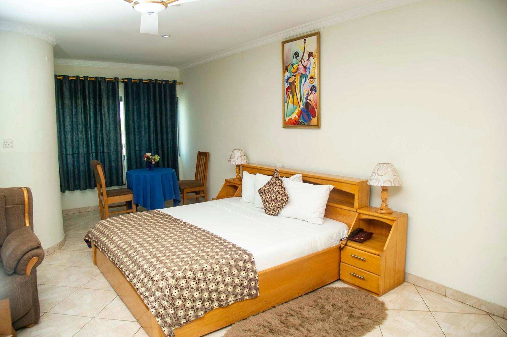 Brookvale Hotel Weija Kültér fotó